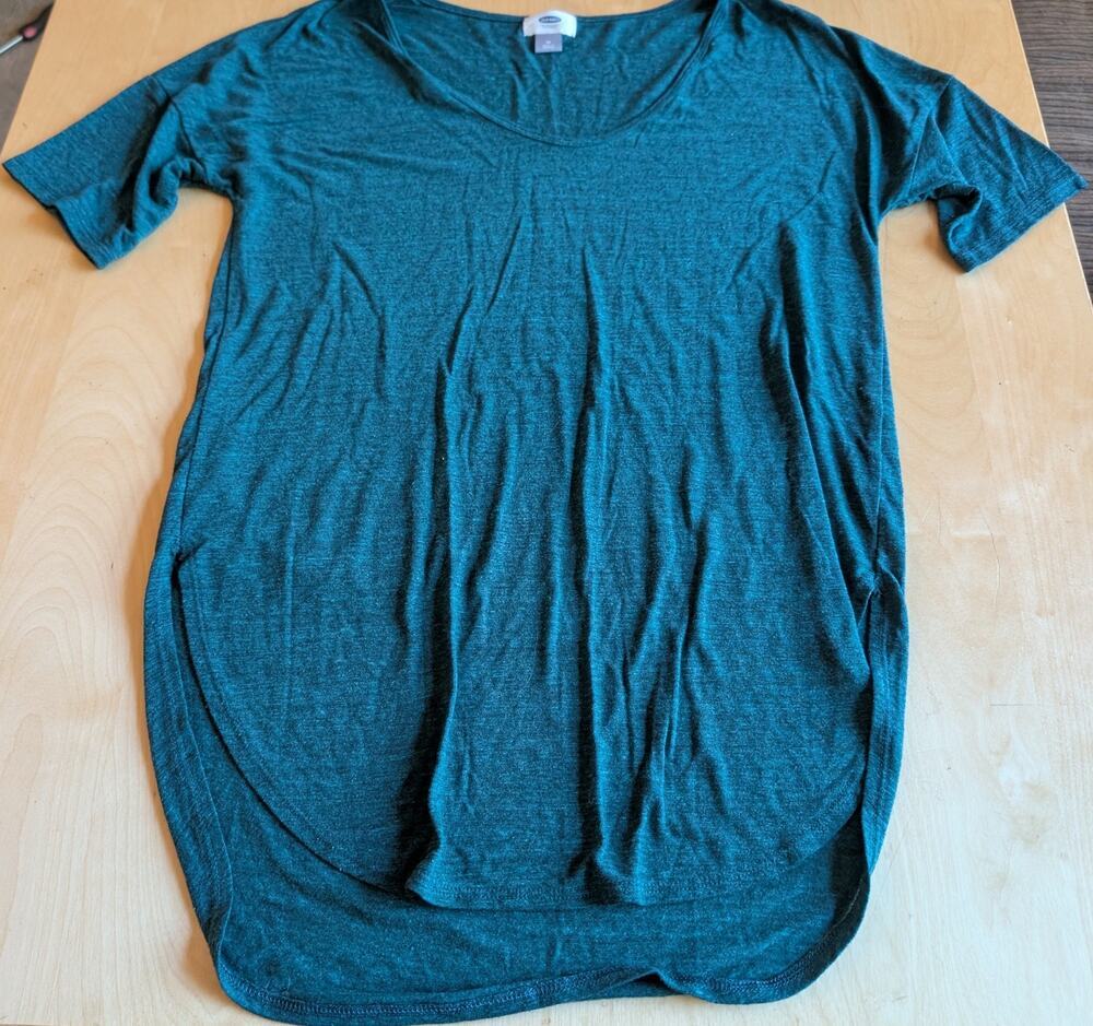 🏖️Women's Medium Old Navy Tee